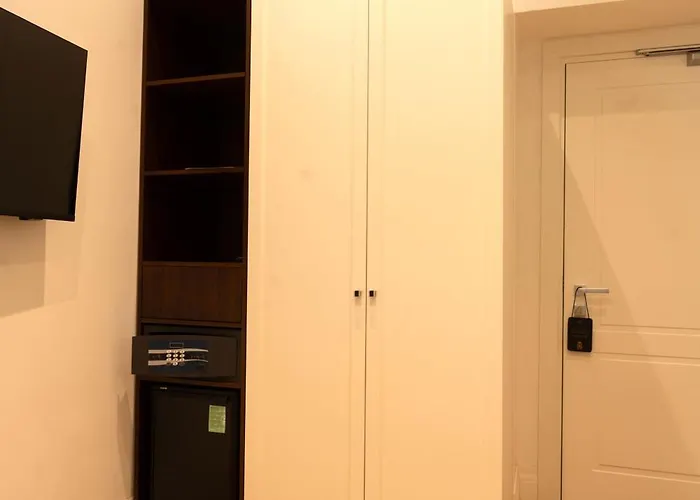 Agh Babuino Guest house 4*