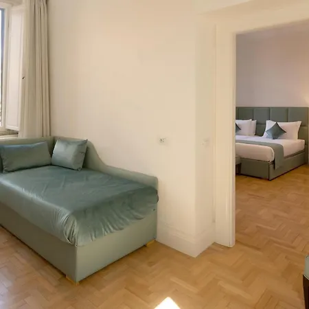 Agh Babuino Pensjonat Rzym