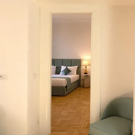 Pensjonat Agh Babuino 4*